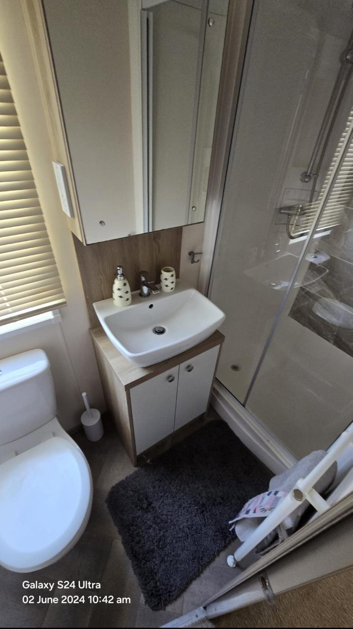 Luxury Lakeside Caravan With Hottub And Private Fishing Peg, Tattershall Lakes Bagian luar foto