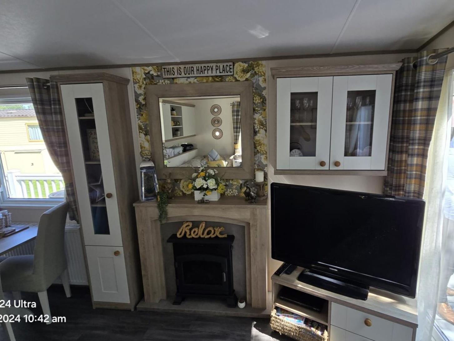Luxury Lakeside Caravan With Hottub And Private Fishing Peg, Tattershall Lakes Bagian luar foto