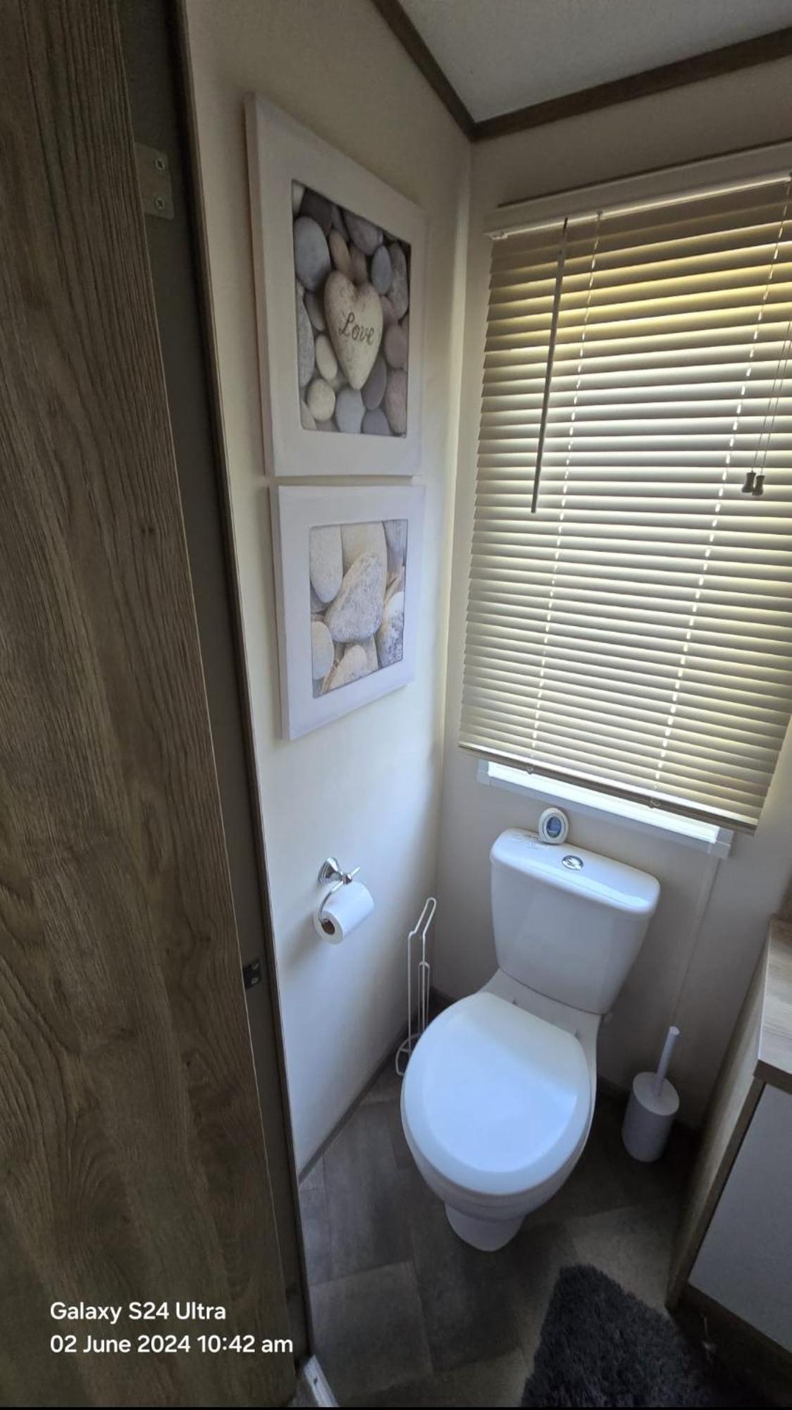Luxury Lakeside Caravan With Hottub And Private Fishing Peg, Tattershall Lakes Bagian luar foto