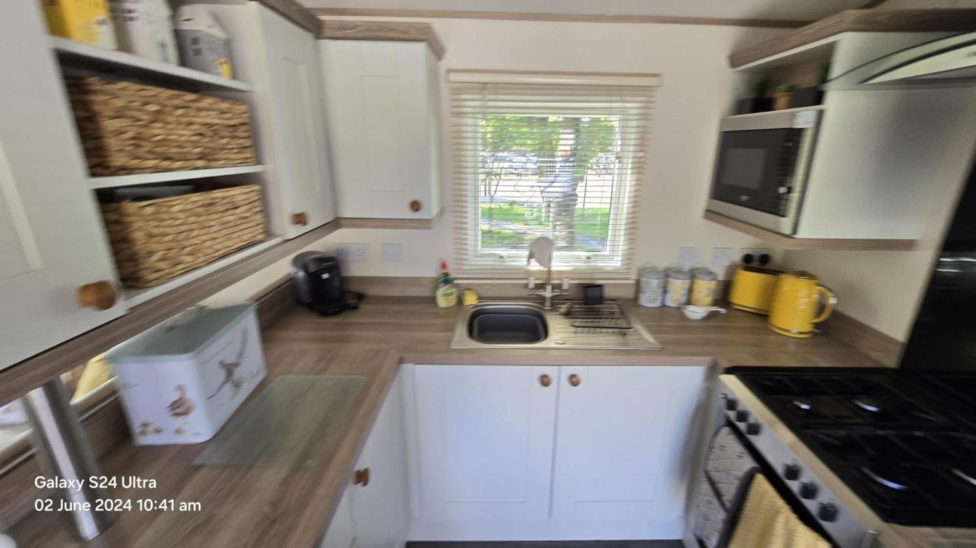 Luxury Lakeside Caravan With Hottub And Private Fishing Peg, Tattershall Lakes Bagian luar foto