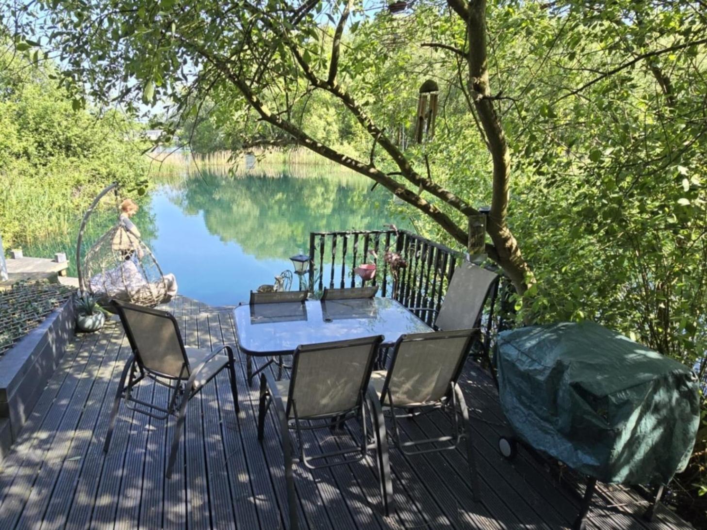 Luxury Lakeside Caravan With Hottub And Private Fishing Peg, Tattershall Lakes Bagian luar foto