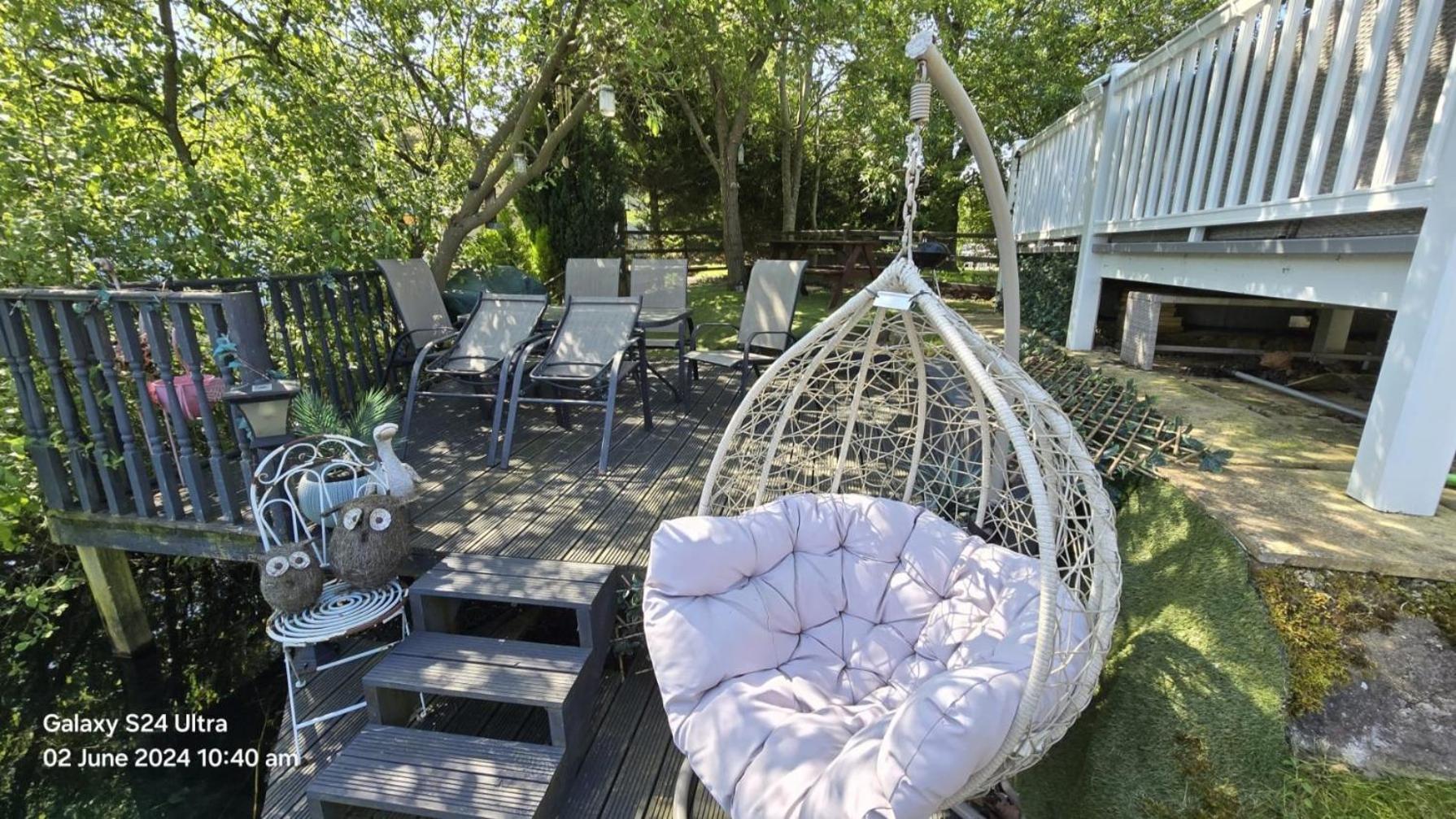 Luxury Lakeside Caravan With Hottub And Private Fishing Peg, Tattershall Lakes Bagian luar foto